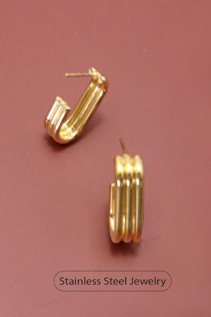 Huggie Hoops